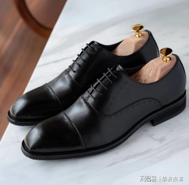 进化论：从功能到时尚的百年演变j9九游会登录知识分享｜鞋型(图2)